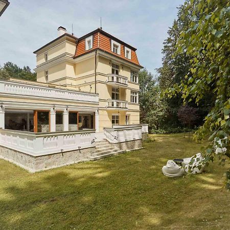 Apartment Villa Dionysus 카를로비바리 외부 사진