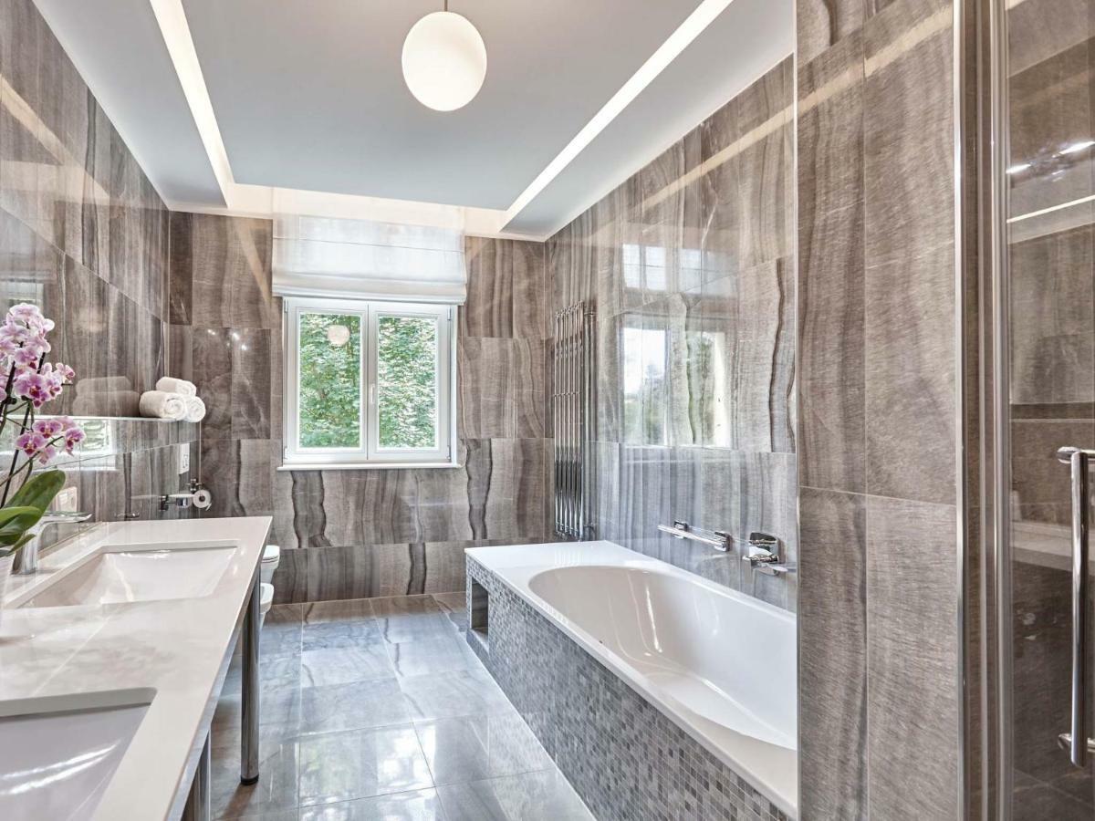 Apartment Villa Dionysus 카를로비바리 외부 사진
