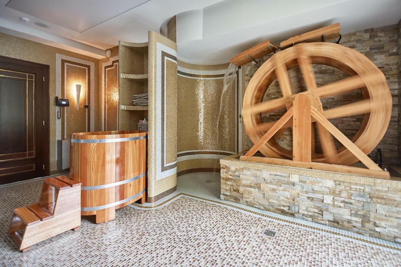 Apartment Villa Dionysus 카를로비바리 외부 사진